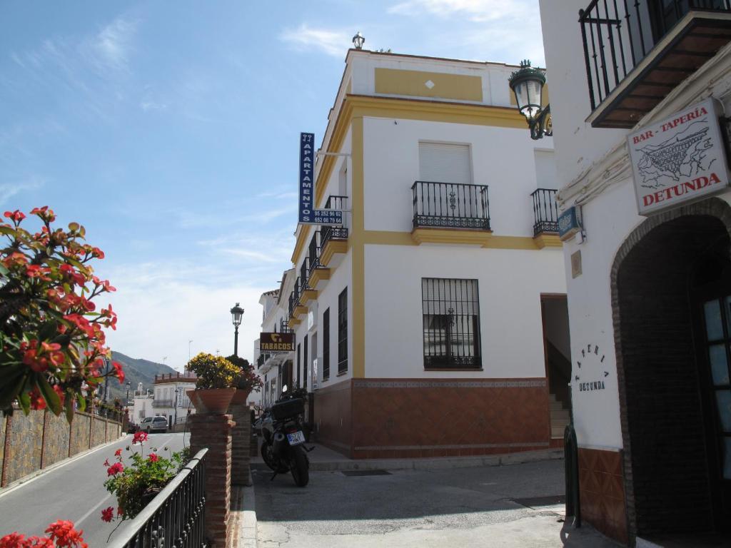 Apartamentos Acantilados De Maro Exterior foto